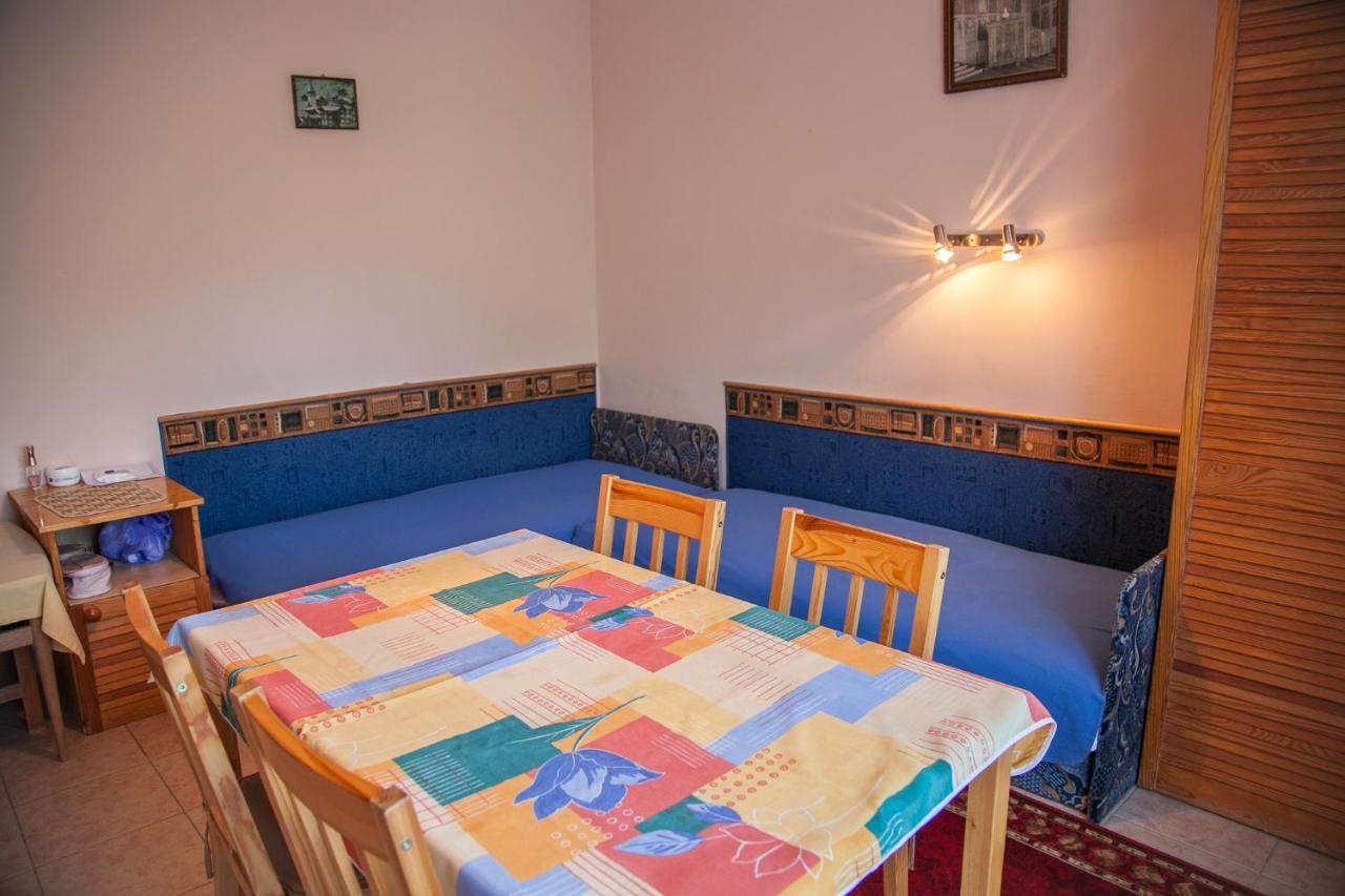 Izabella Panzio Bed & Breakfast Hajdúszoboszló Eksteriør bilde