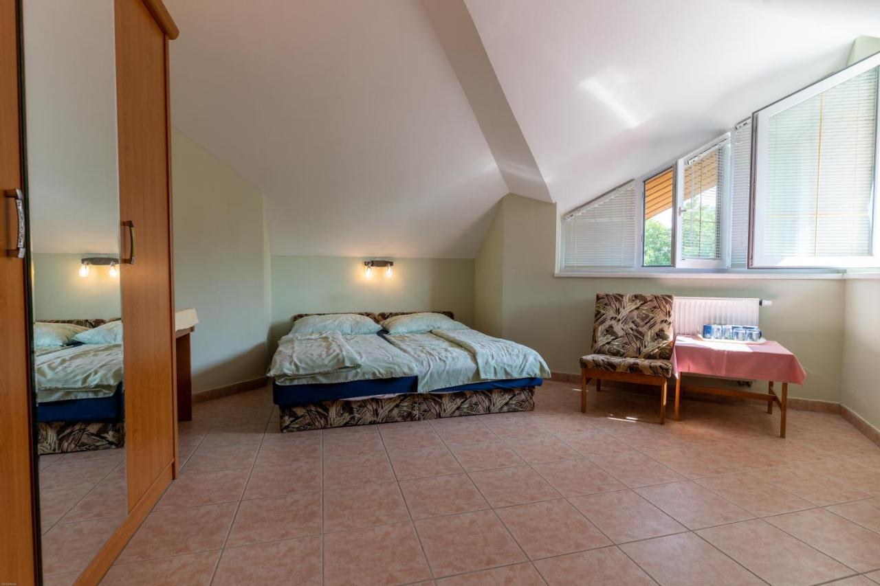 Izabella Panzio Bed & Breakfast Hajdúszoboszló Eksteriør bilde