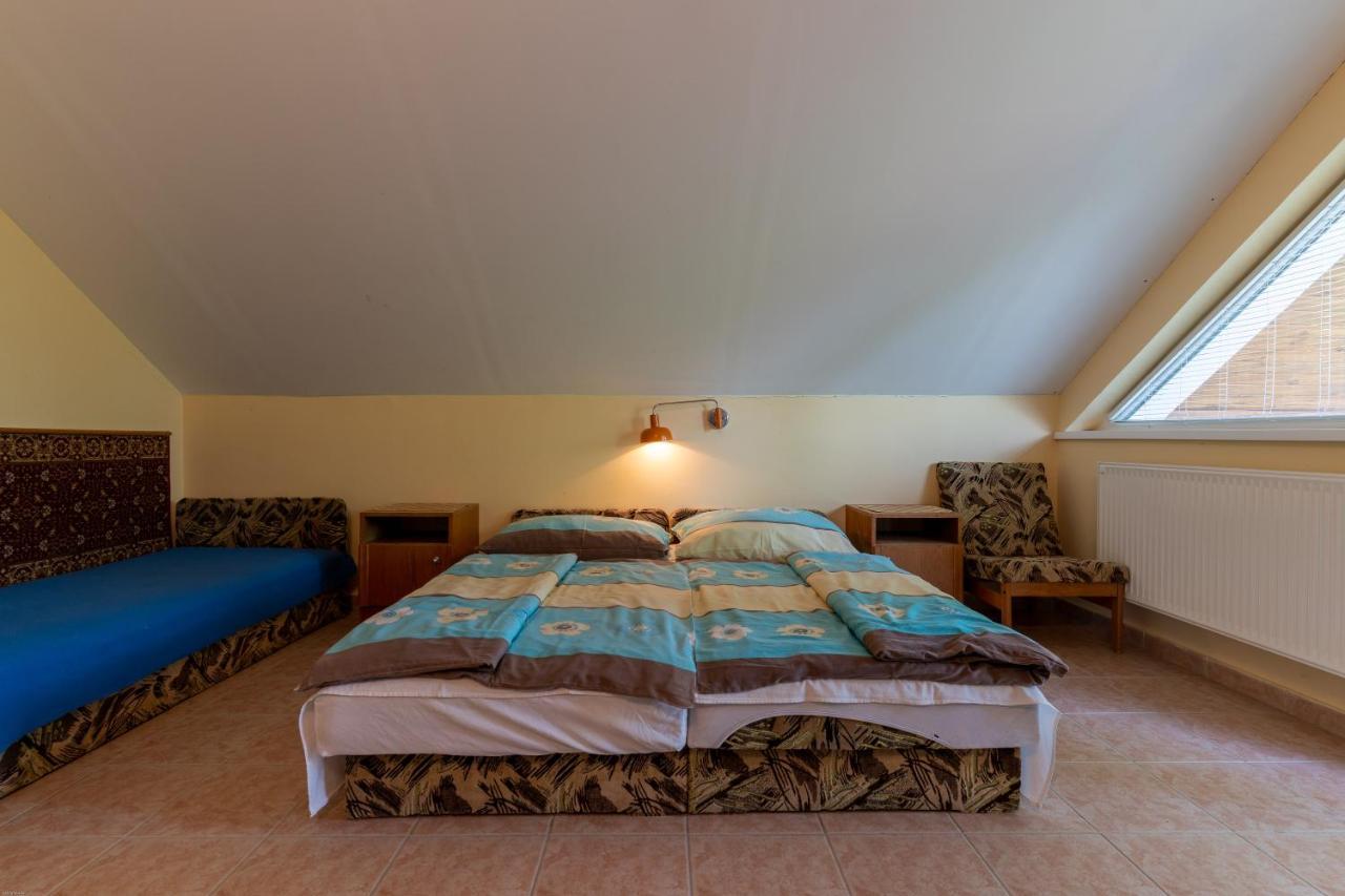 Izabella Panzio Bed & Breakfast Hajdúszoboszló Eksteriør bilde