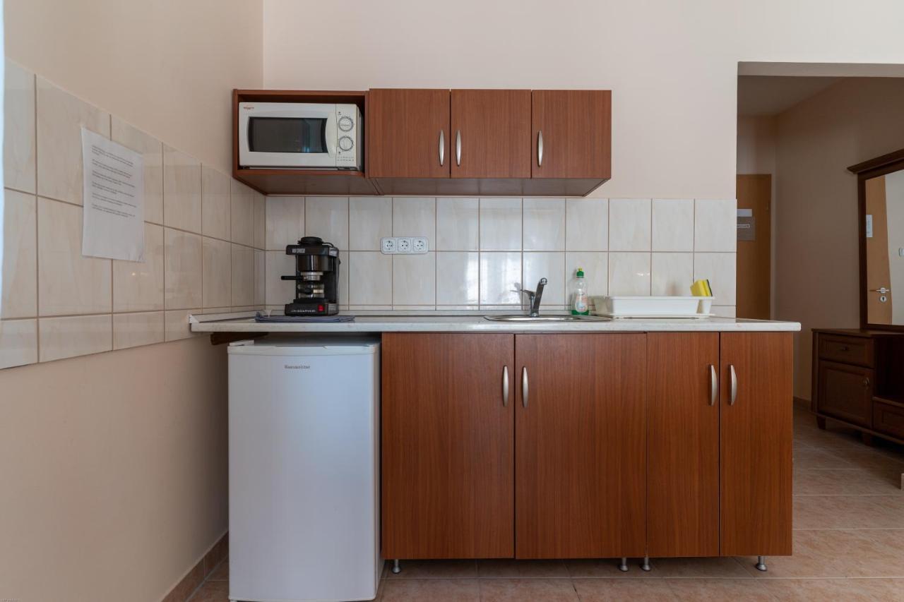 Izabella Panzio Bed & Breakfast Hajdúszoboszló Eksteriør bilde