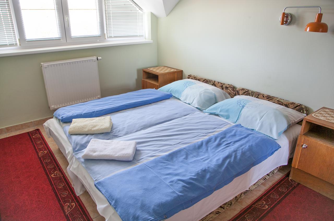 Izabella Panzio Bed & Breakfast Hajdúszoboszló Eksteriør bilde