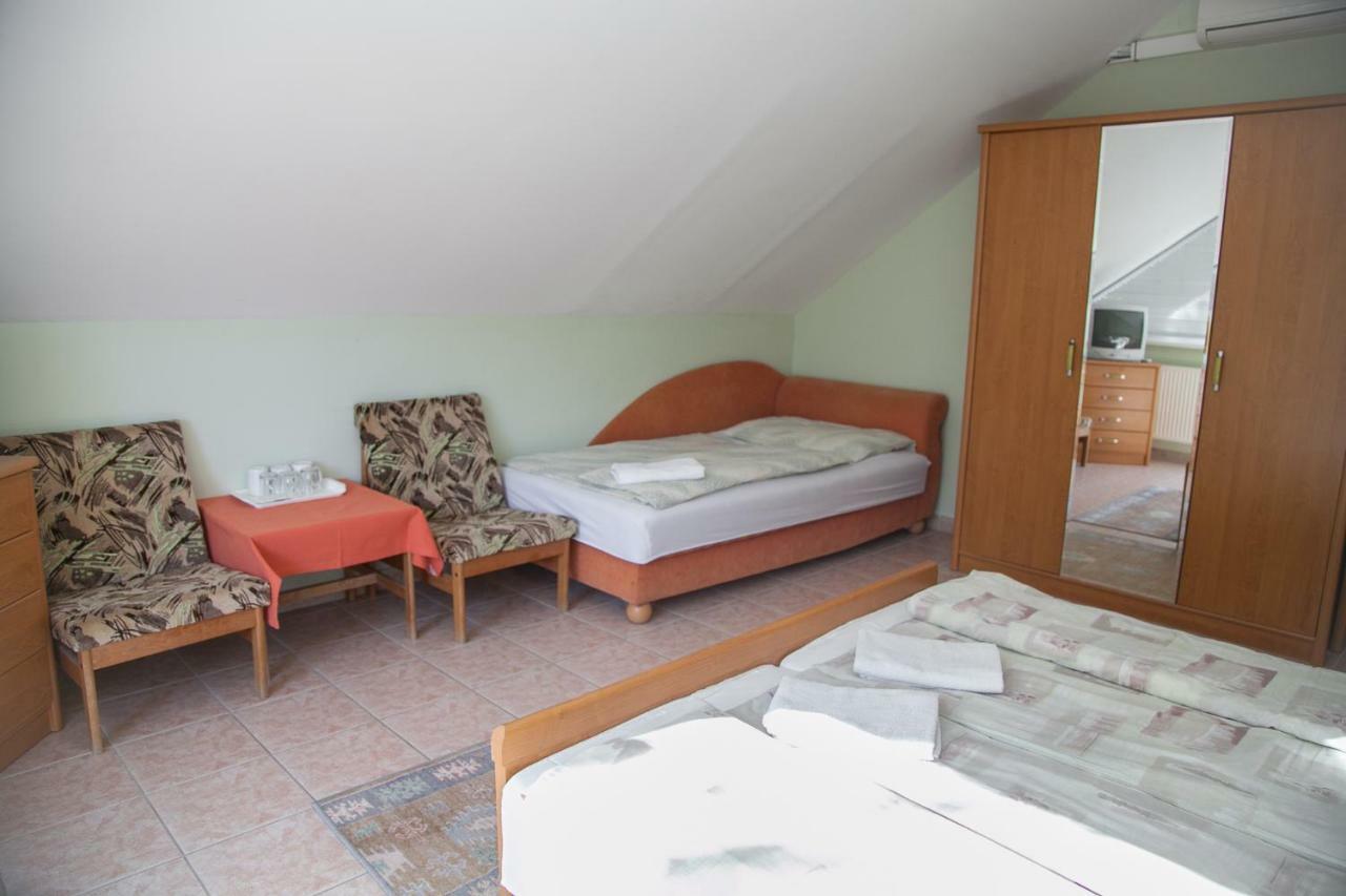 Izabella Panzio Bed & Breakfast Hajdúszoboszló Eksteriør bilde
